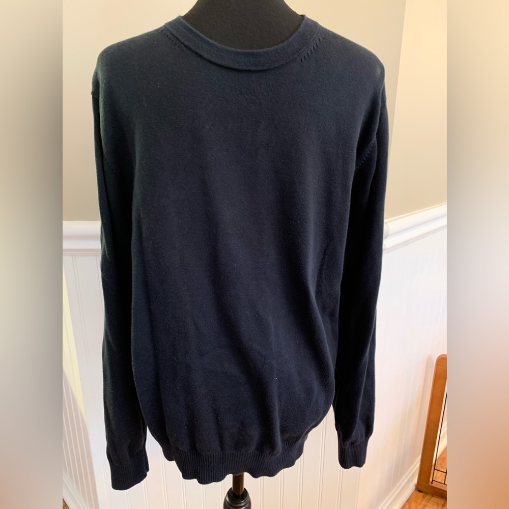 Lands’ End Large Men’s Navy Sweater